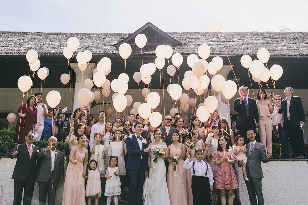 Photo by Bespoke Photographics. theweddingnotebook.com