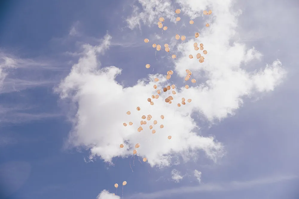 Photo by Bespoke Photographics. theweddingnotebook.com