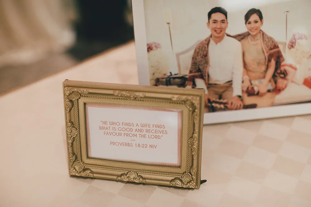 Photo by Bespoke Photographics. theweddingnotebook.com