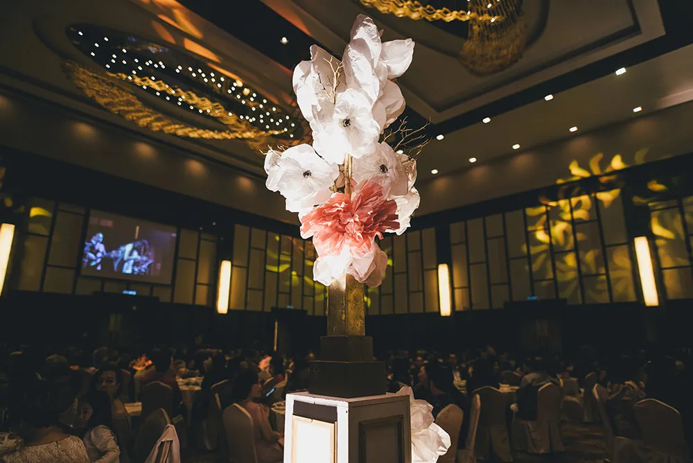 Photo by Bespoke Photographics. theweddingnotebook.com