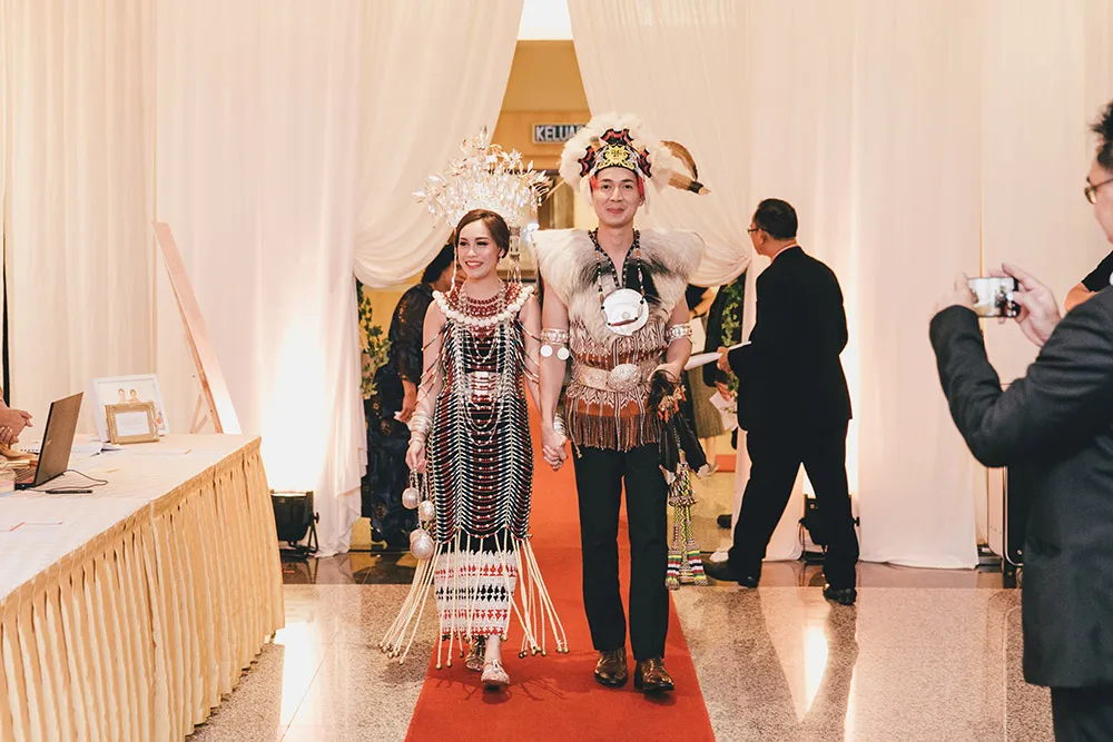 Photo by Bespoke Photographics. theweddingnotebook.com