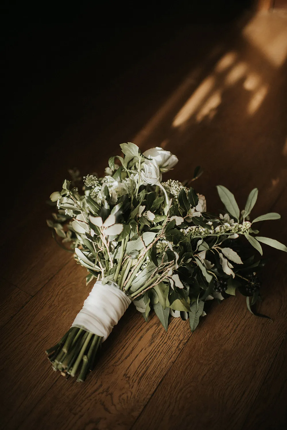 Photo by Iluminen. theweddingnotebook.com