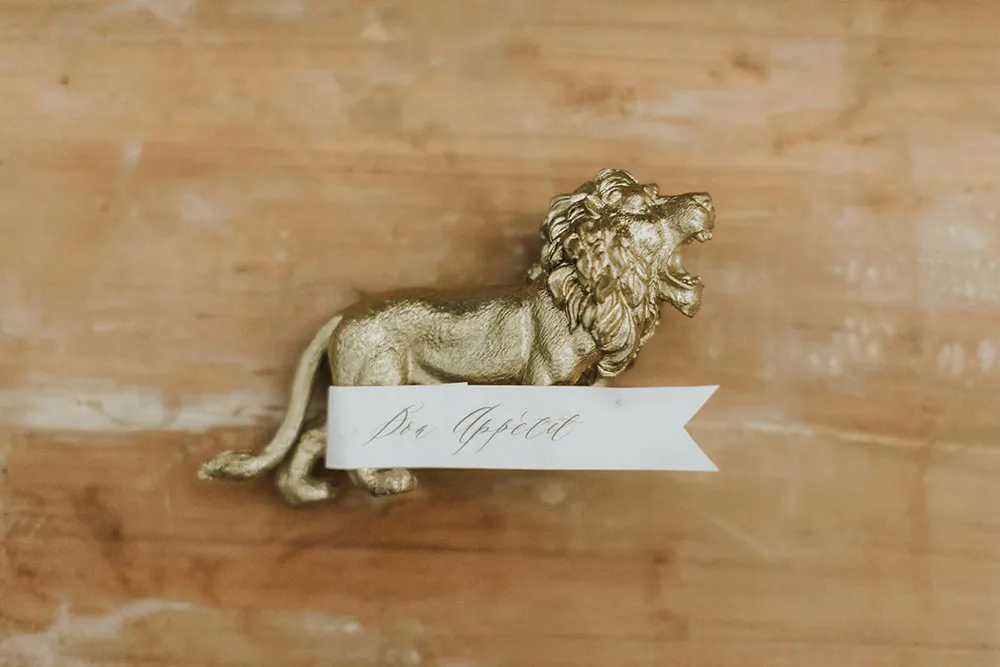 Photo by Iluminen. theweddingnotebook.com