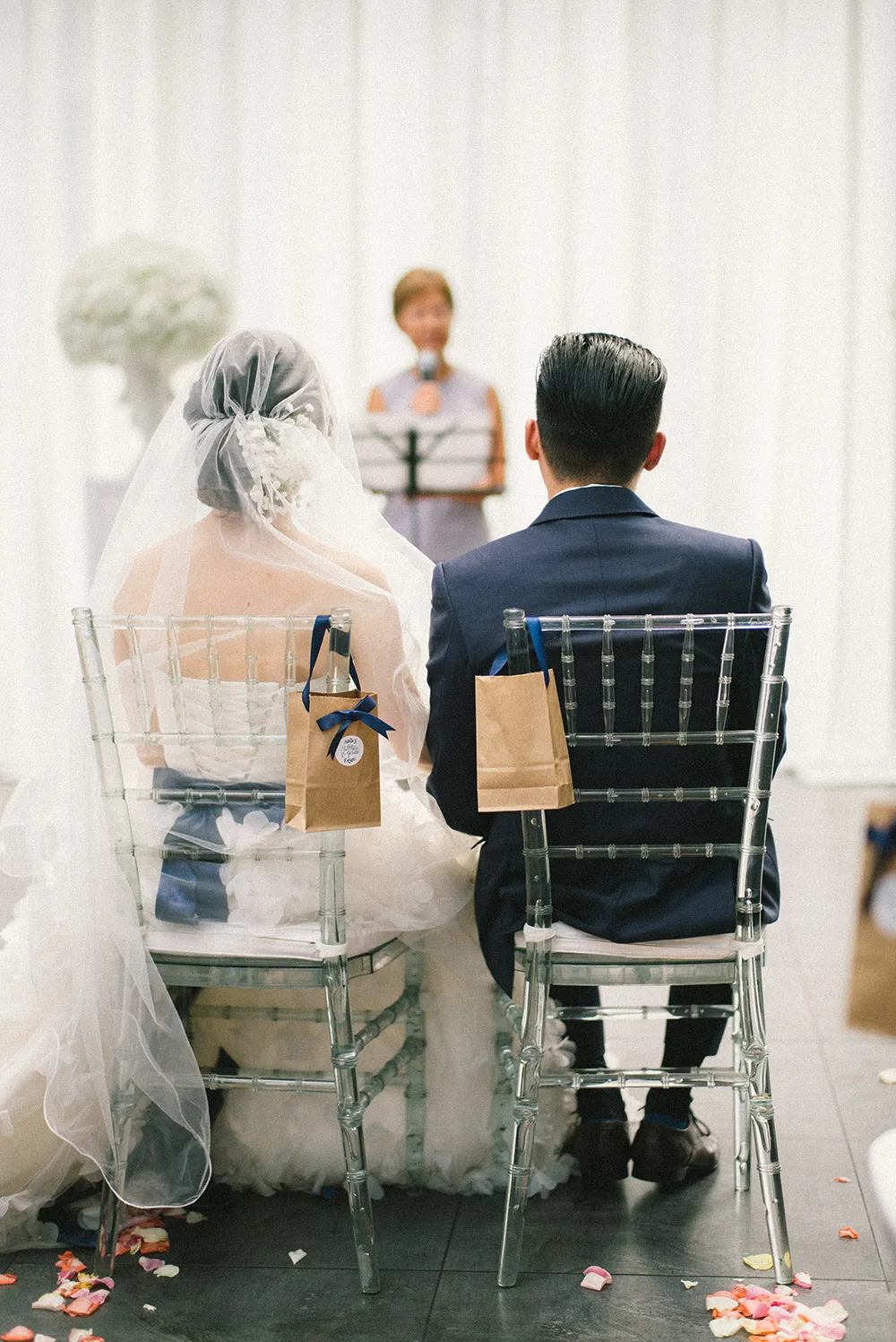 Photo by Munkeat Photography. theweddingnotebook.com