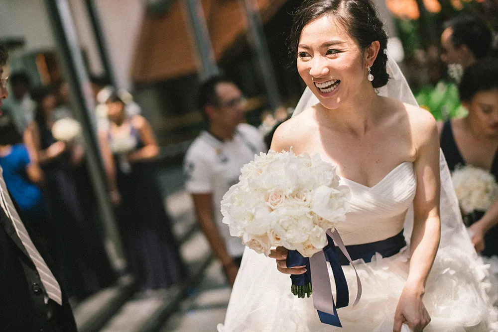 Photo by Munkeat Photography. theweddingnotebook.com