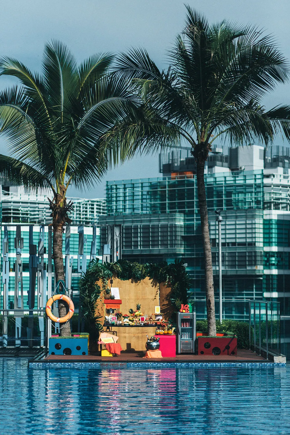 Photo by Funkydali. theweddingnotebook.com