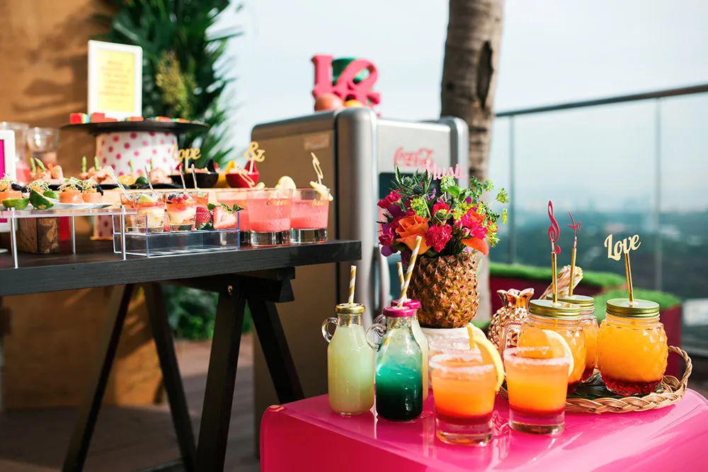 Photo by Funkydali. theweddingnotebook.com