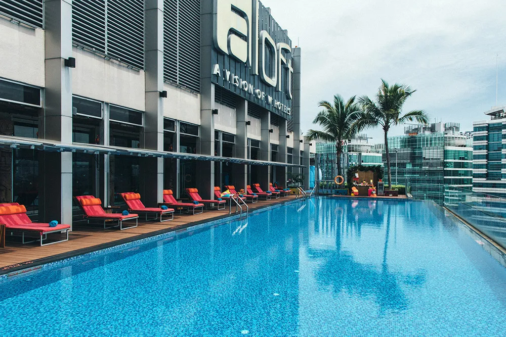 Photo by Funkydali. theweddingnotebook.com