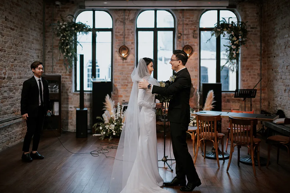 TRBAN Photography. theweddingnotebook.com