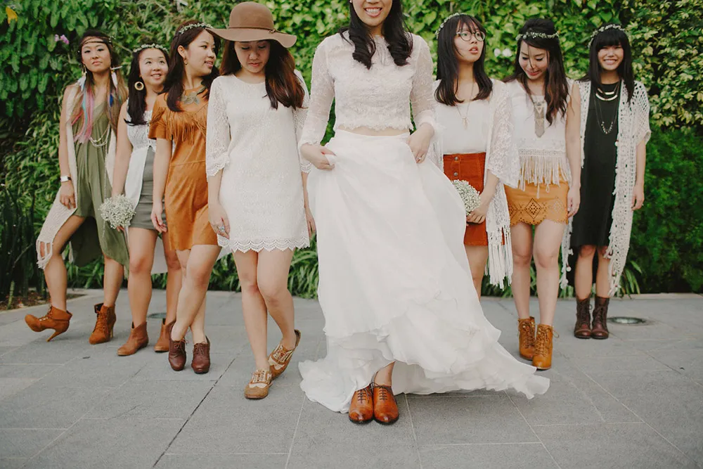 Photo by Samuel Goh Photography. theweddingnotebook.com 