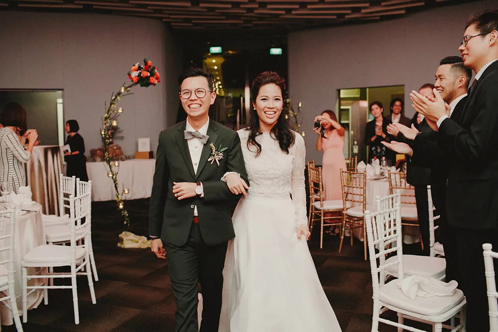 Photo by Samuel Goh Photography. theweddingnotebook.com 