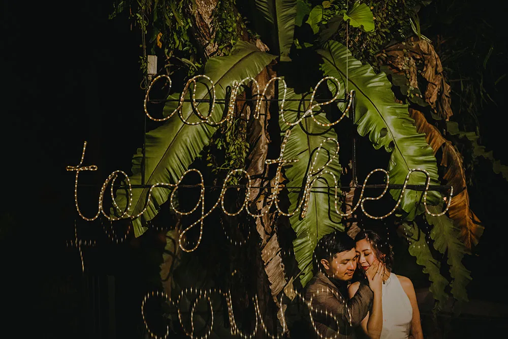 Wedding at Open Farm Community. Smittenpixels Photography. theweddingnotebook.com 