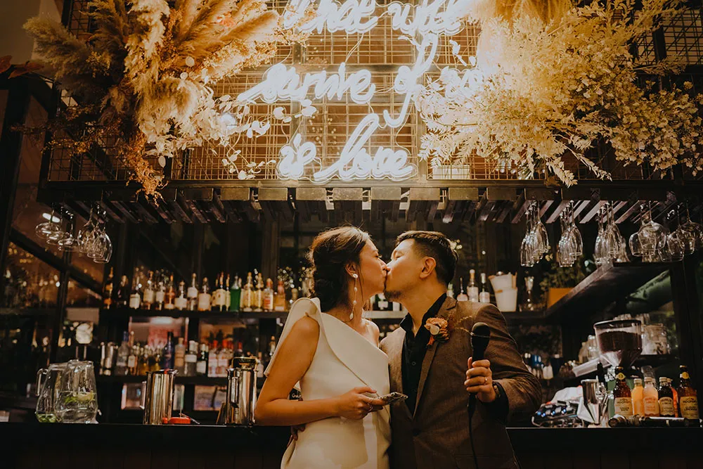 Smittenpixels Photography. theweddingnotebook.com 