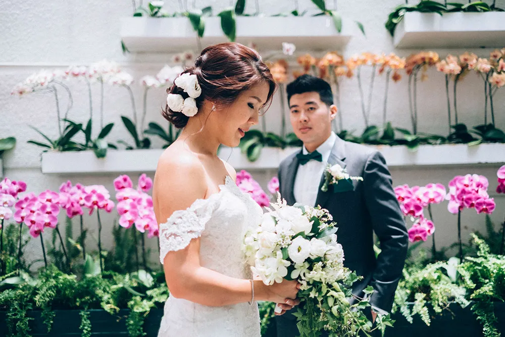 Photo by Trees On the Moon. theweddingnotebook.com