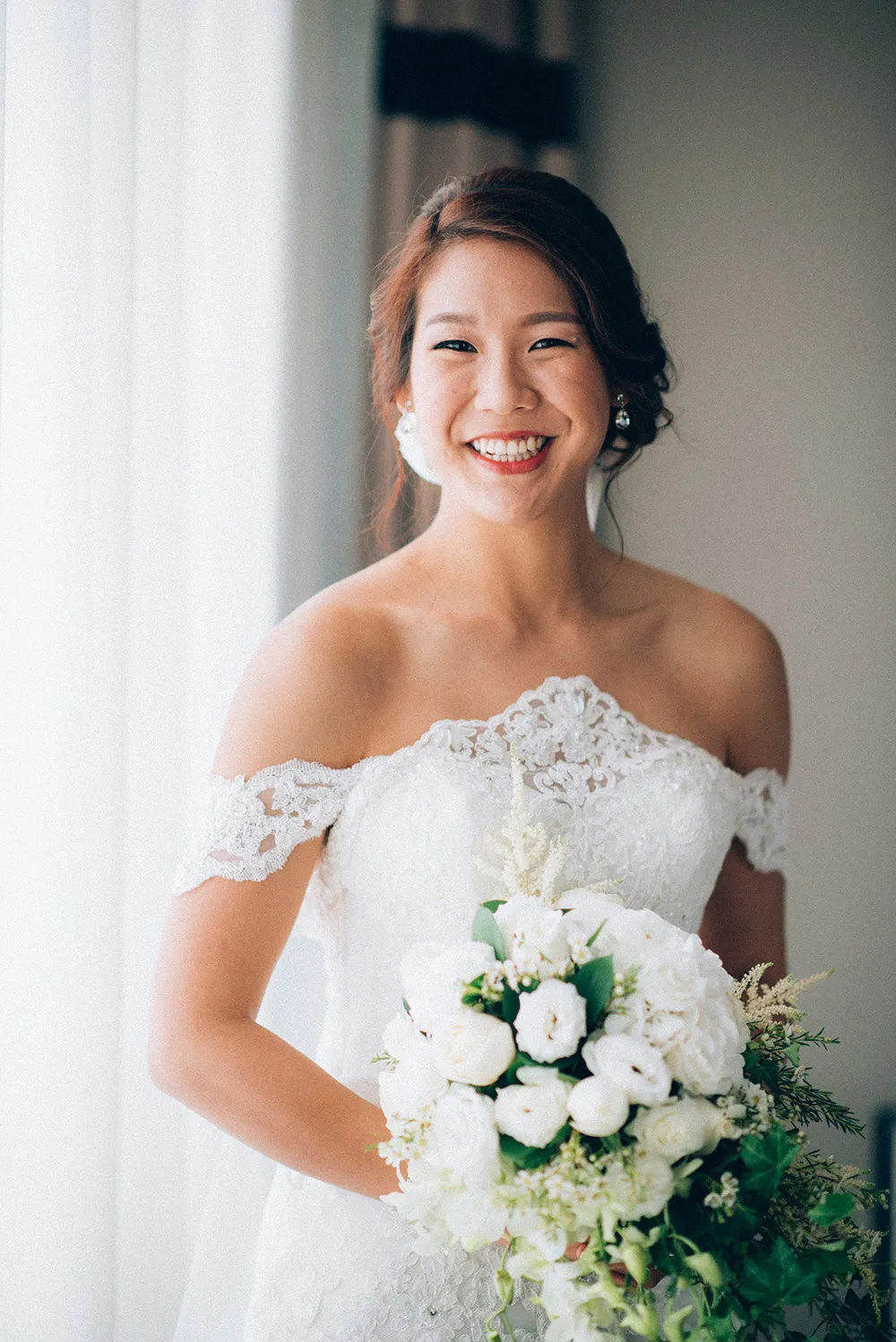 Photo by Trees On the Moon. theweddingnotebook.com