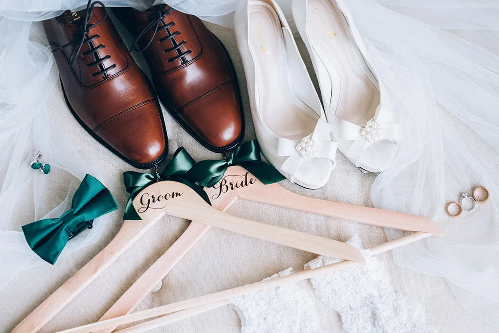 Photo by Trees On the Moon. theweddingnotebook.com