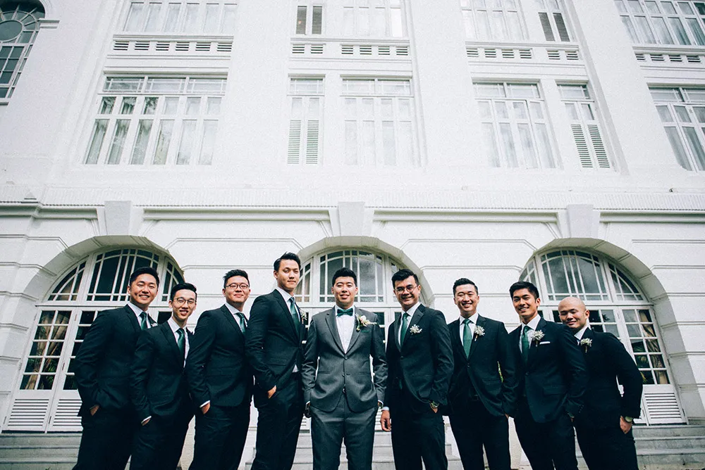 Photo by Trees On the Moon. theweddingnotebook.com