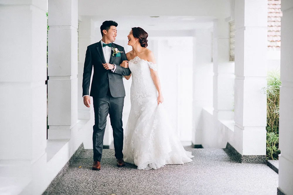 Photo by Trees On the Moon. theweddingnotebook.com