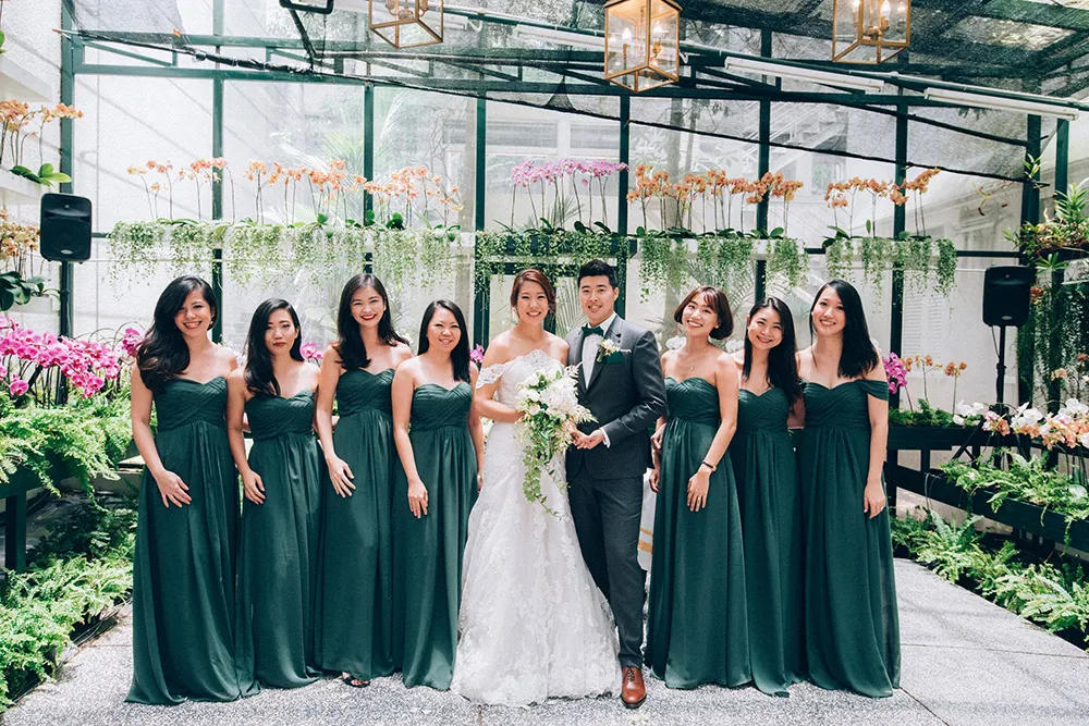 Photo by Trees On the Moon. theweddingnotebook.com