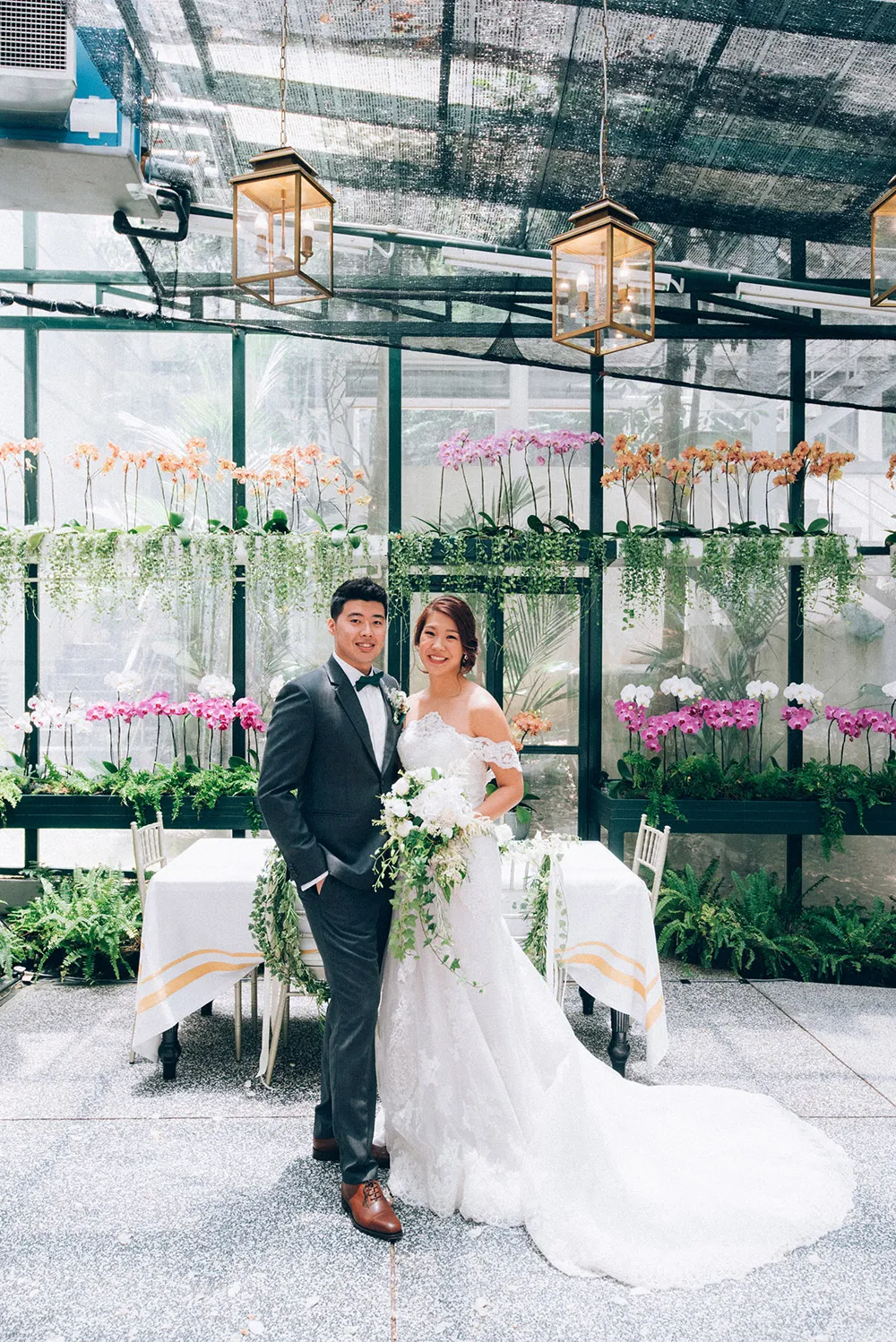 Photo by Trees On the Moon. theweddingnotebook.com