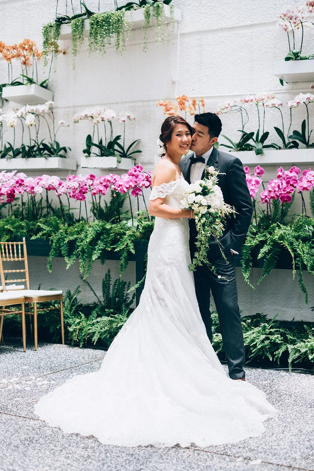 Photo by Trees On the Moon. theweddingnotebook.com