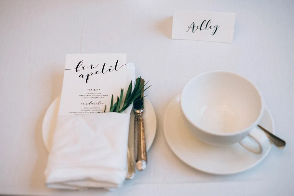 Photo by Trees On the Moon. theweddingnotebook.com