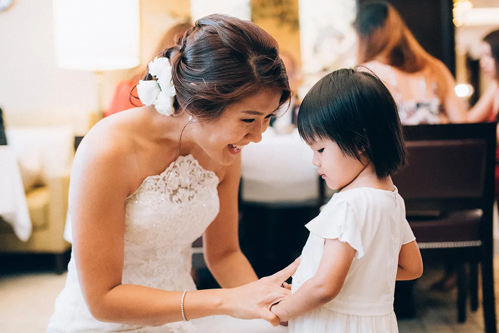 Photo by Trees On the Moon. theweddingnotebook.com