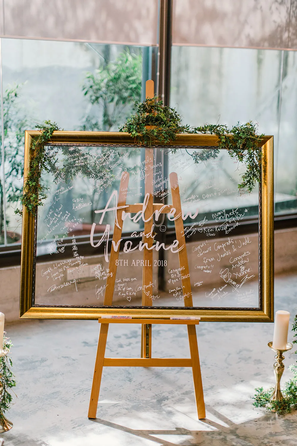 Photo by Louis Gan of Munkeat Studio. theweddingnotebook.com