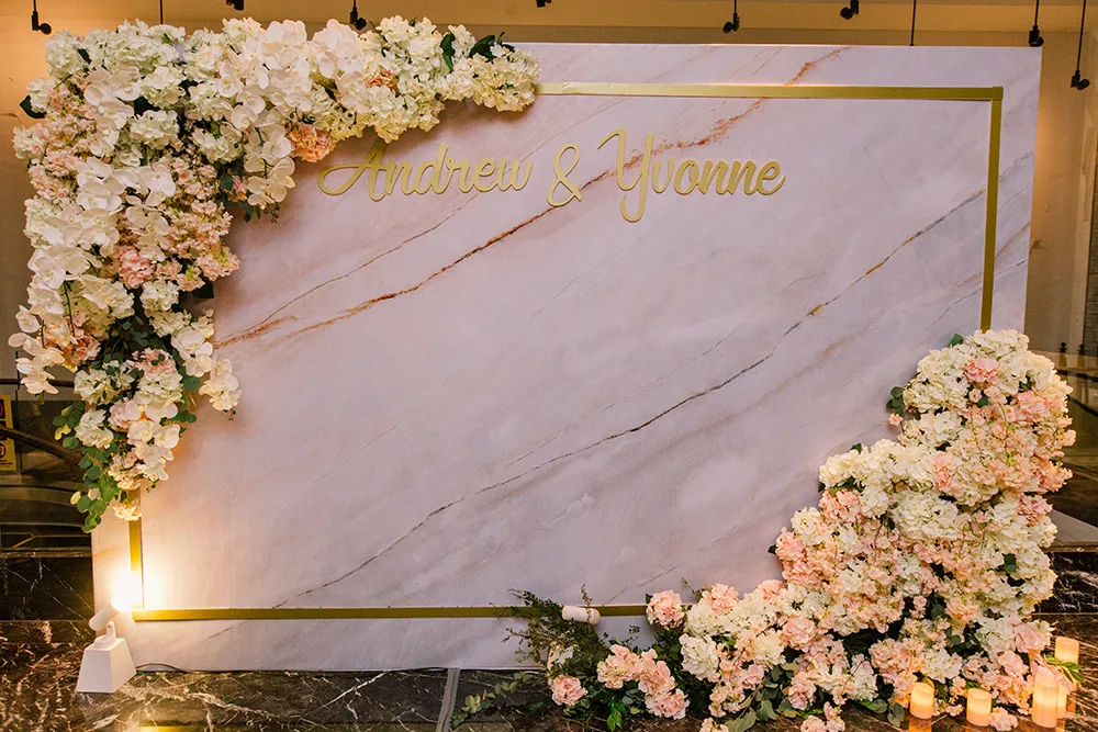 Photo by Louis Gan of Munkeat Studio. theweddingnotebook.com