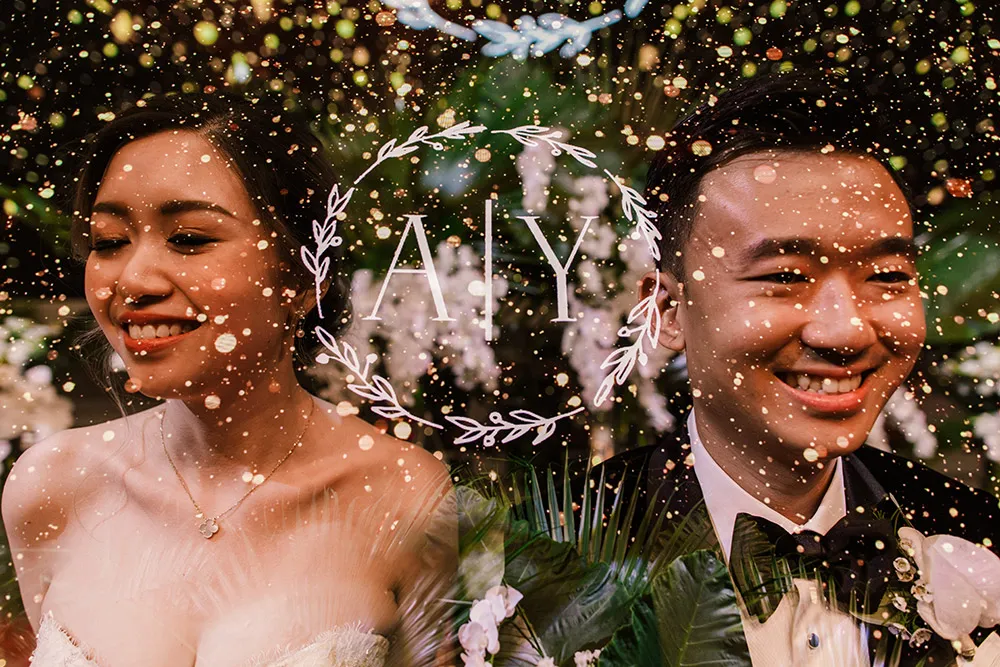 Photo by Louis Gan of Munkeat Studio. theweddingnotebook.com