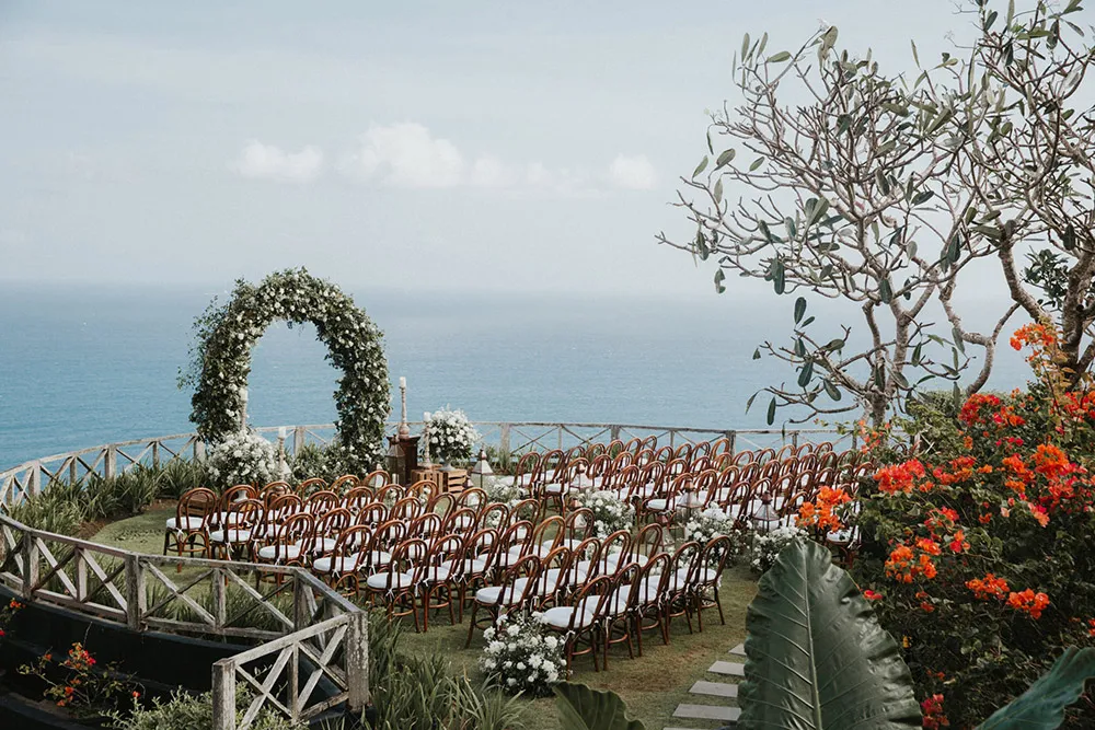 Photo by Iluminen. theweddingnotebook.com