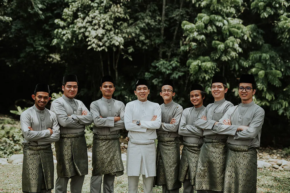 Photo by Jasmine. A Photography. theweddingnotebook.com