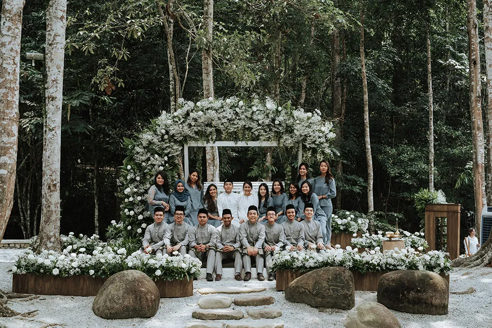 Photo by Jasmine. A Photography. theweddingnotebook.com