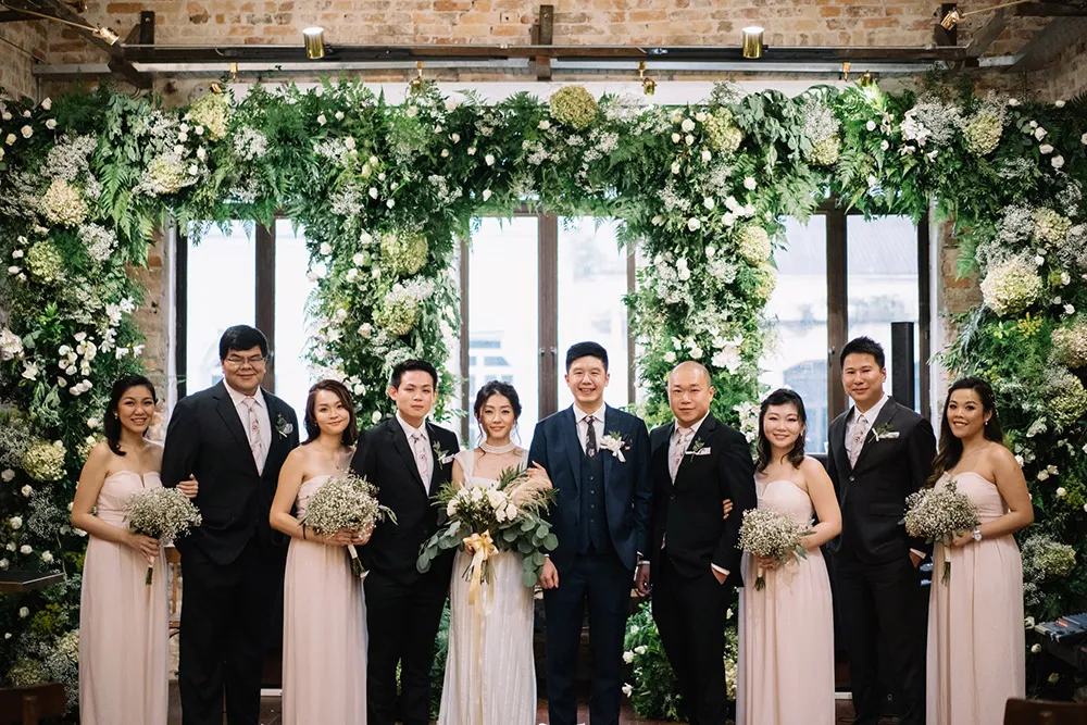 Photo by Andrew Chow of Munkeat Studio. theweddingnotebook.com