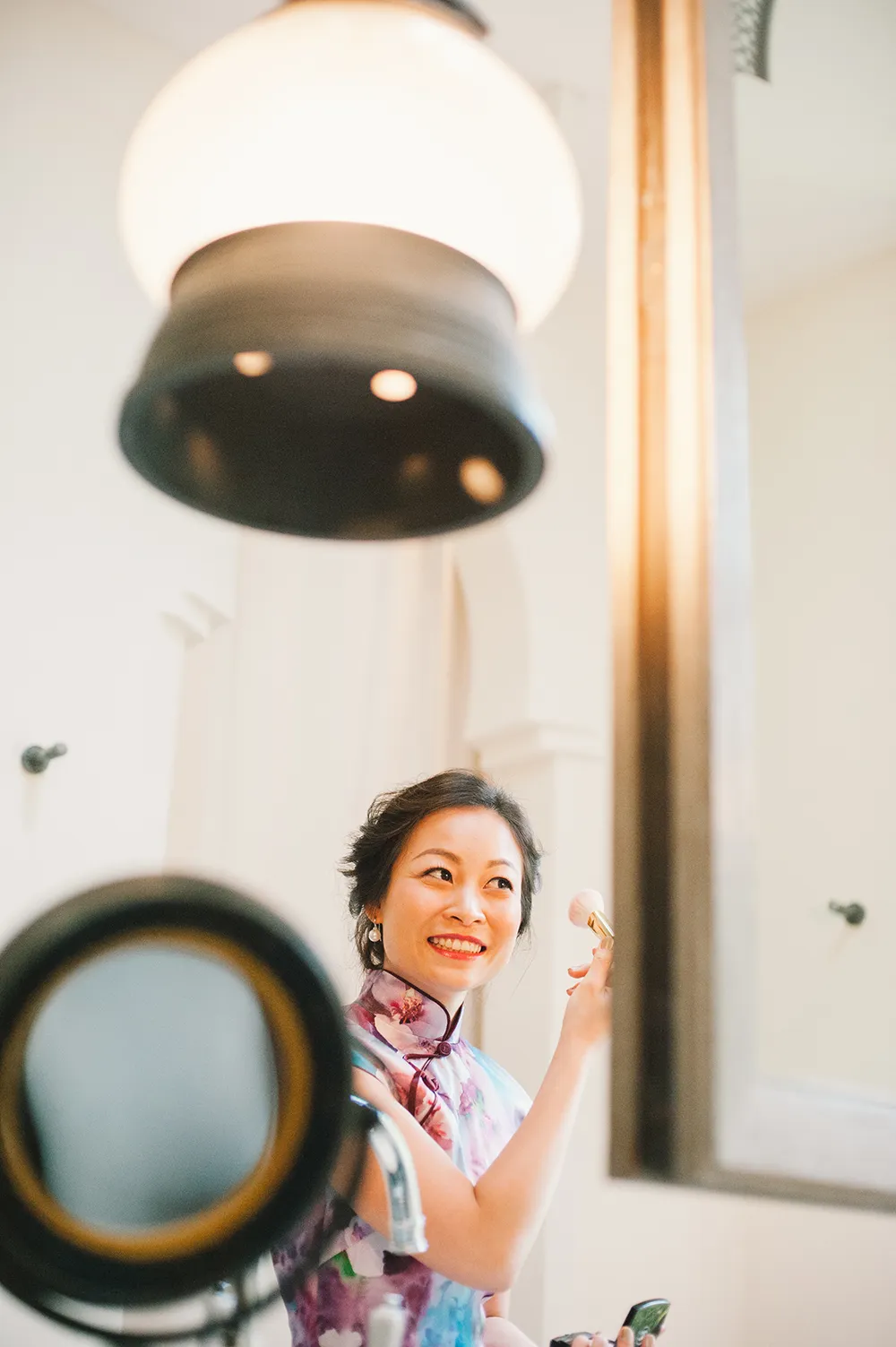 Photo by Munkeat Photography. theweddingnotebook.com