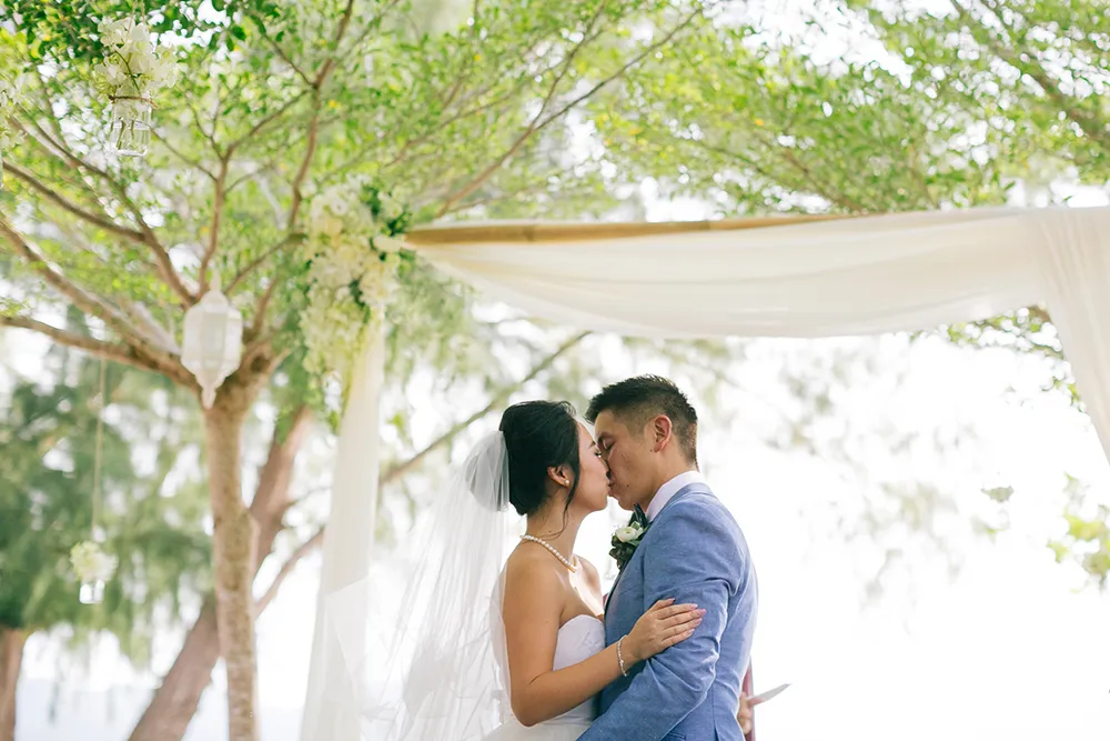 Photo by Jon Low. theweddingnotebook.com