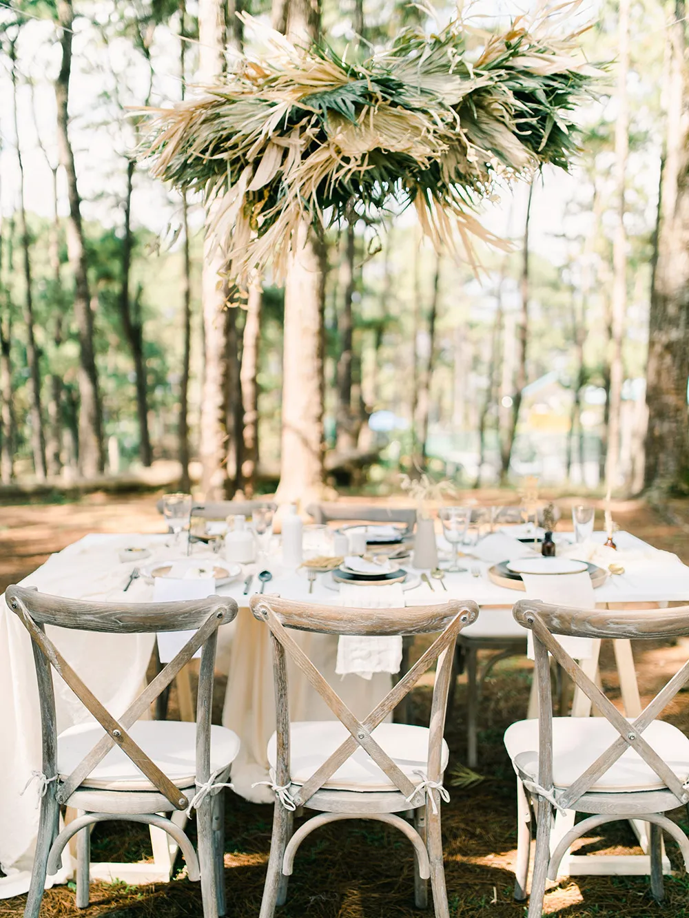 Photo by Helium Hearts. theweddingnotebook.com