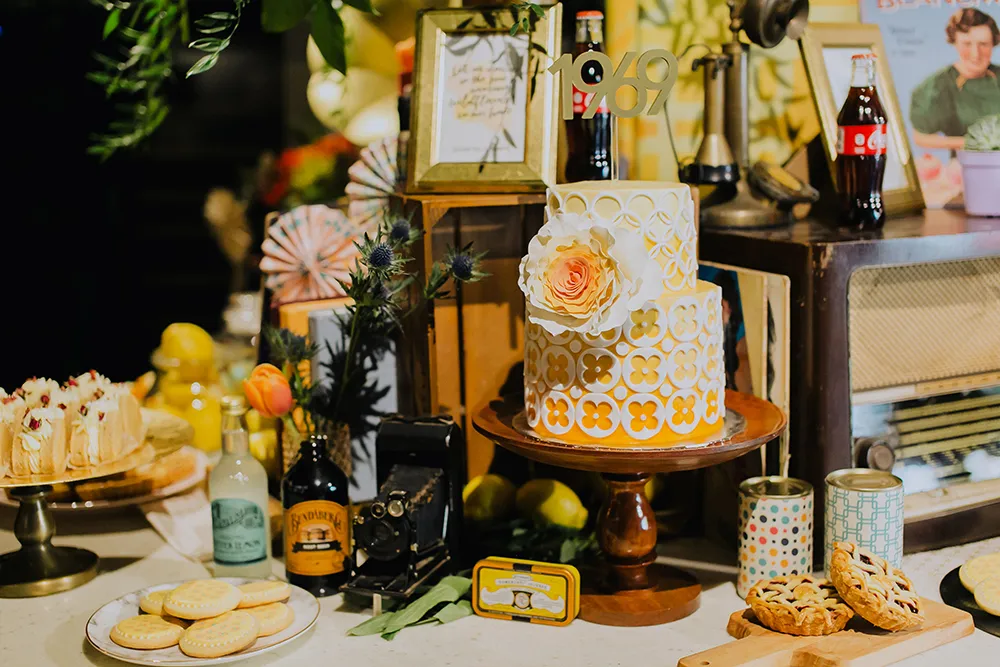 Photography by Louis Loo Photography. Styling by Moments. Flowers by Wishing Tree. theweddingnotebook.com