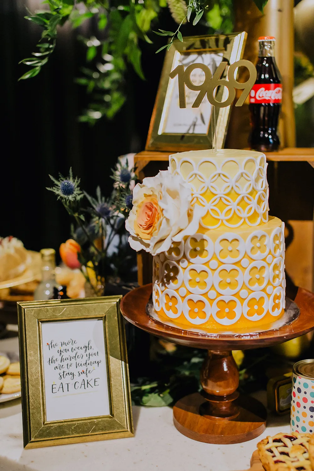 Photography by Louis Loo Photography. Styling by Moments. Flowers by Wishing Tree. theweddingnotebook.com