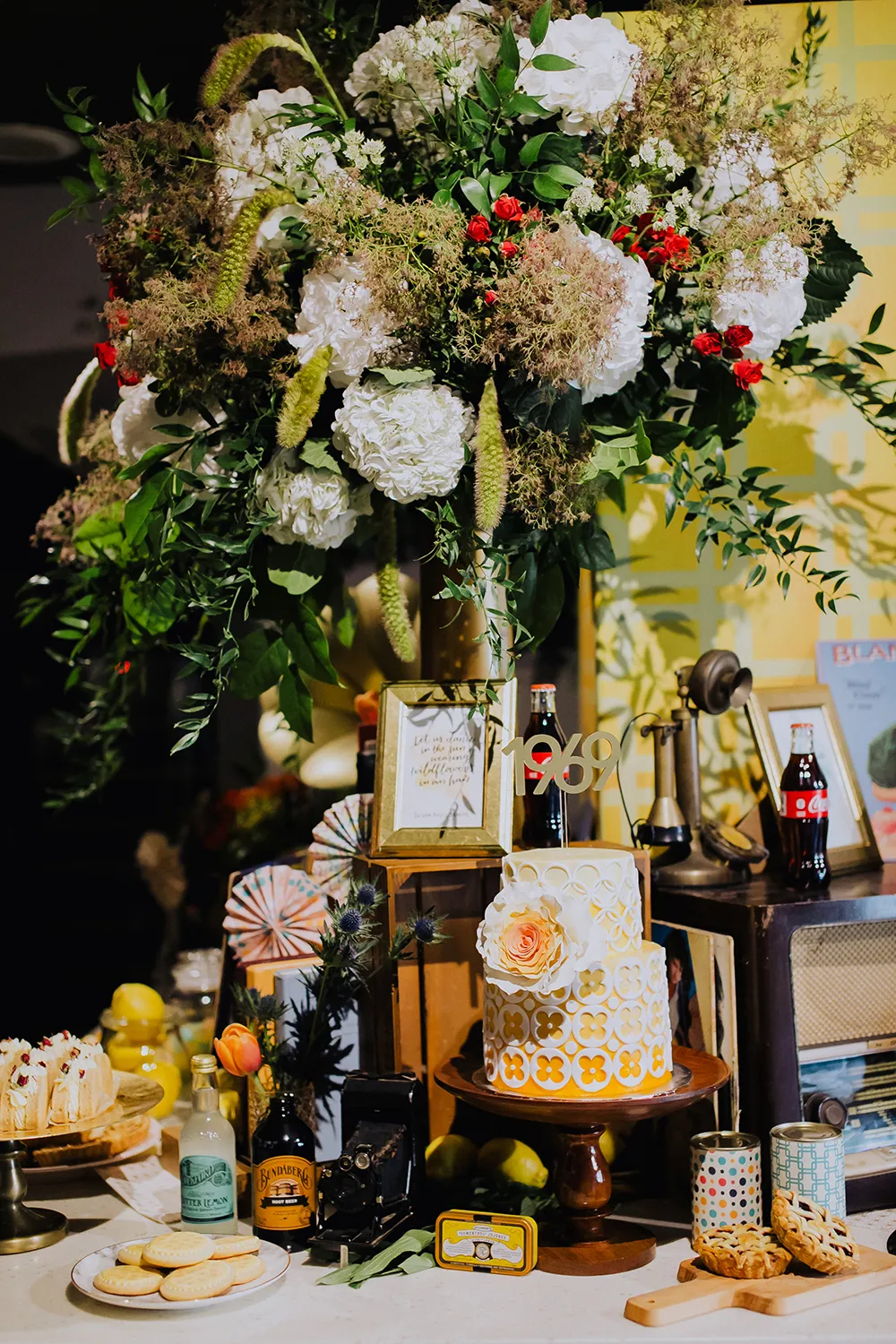Photography by Louis Loo Photography. Styling by Moments. Flowers by Wishing Tree. theweddingnotebook.com