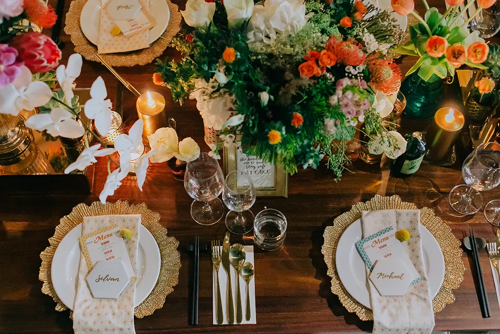 Photography by Louis Loo Photography. Styling by Moments. Flowers by Wishing Tree. theweddingnotebook.com