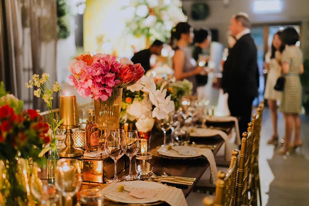 Photography by Louis Loo Photography. Styling by Moments. Flowers by Wishing Tree. theweddingnotebook.com