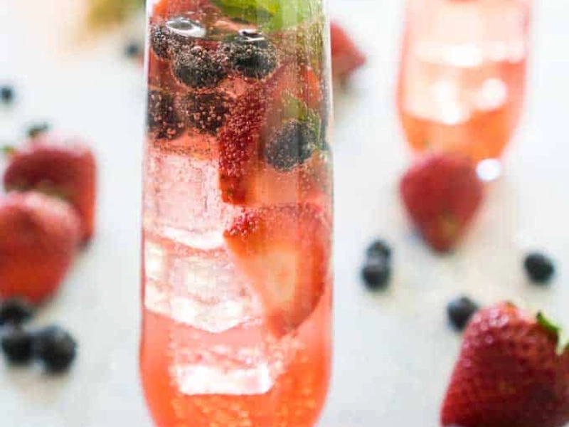 12 Absolute Best (And Tastiest) Cocktails For Every Wedding Celebration