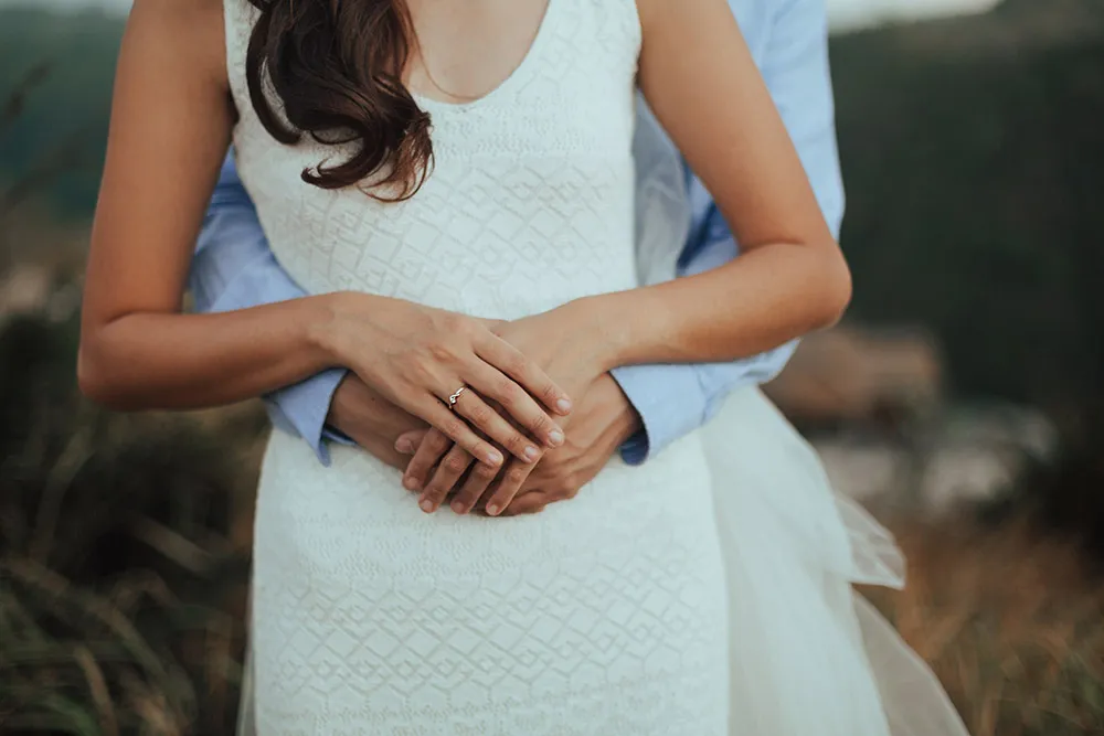 Photo by Fire Wood &amp; Earth. theweddingnotebook.com