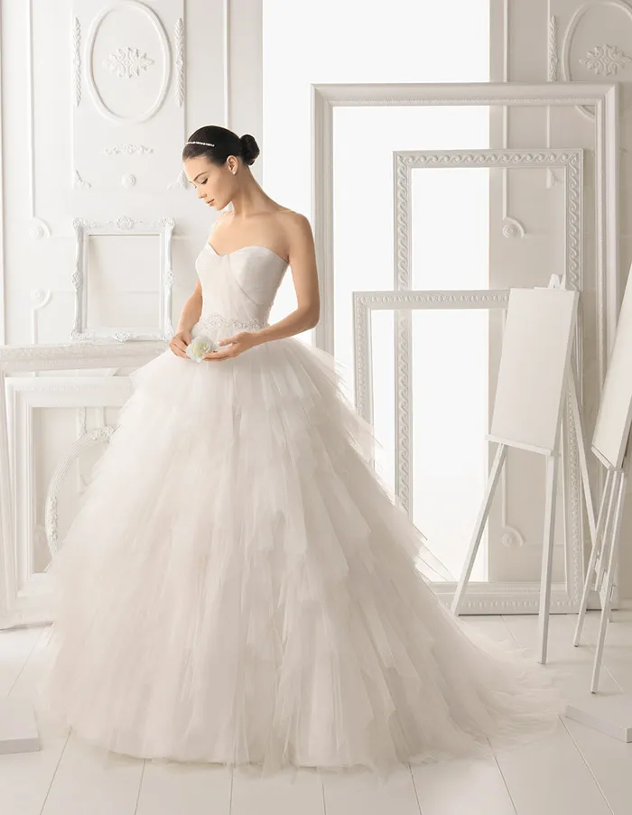 Aire Barcelona 2014 Bridal Collection. theweddingnotebook.com