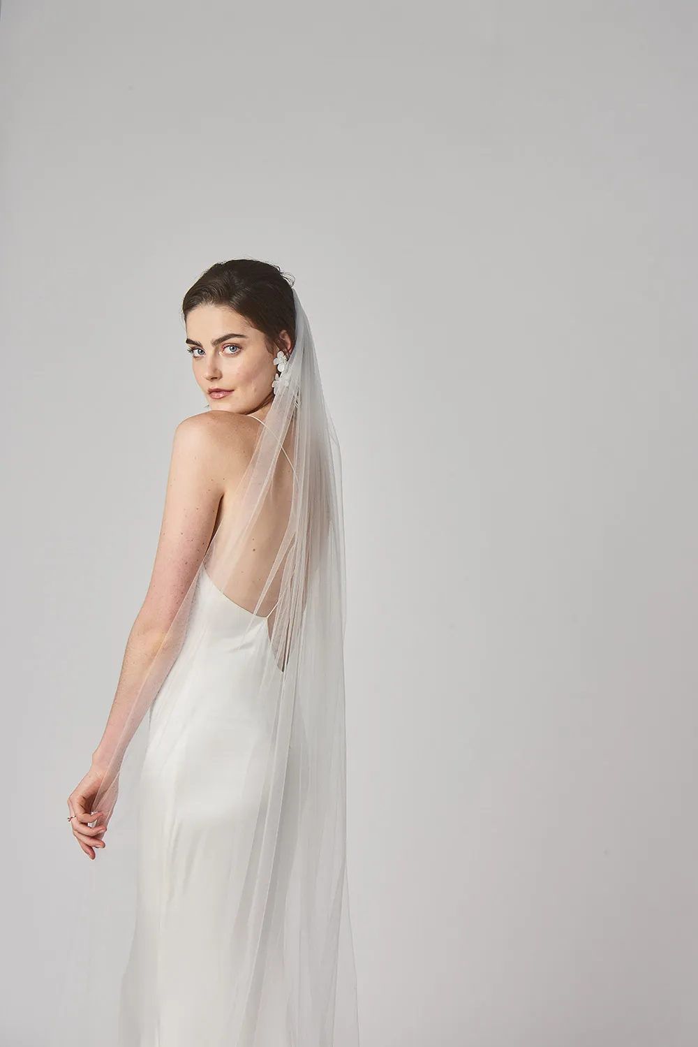 Signature – Alexandra Grecco 2019 Bridal Collection. theweddingnotebook.com