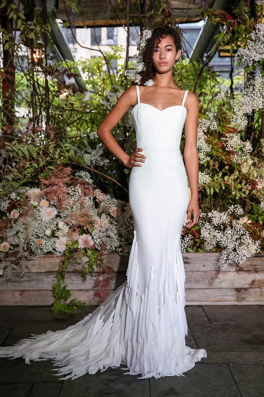 Alexandra Grecco Fall 2019 Bridal Collection. theweddingnotebook.com