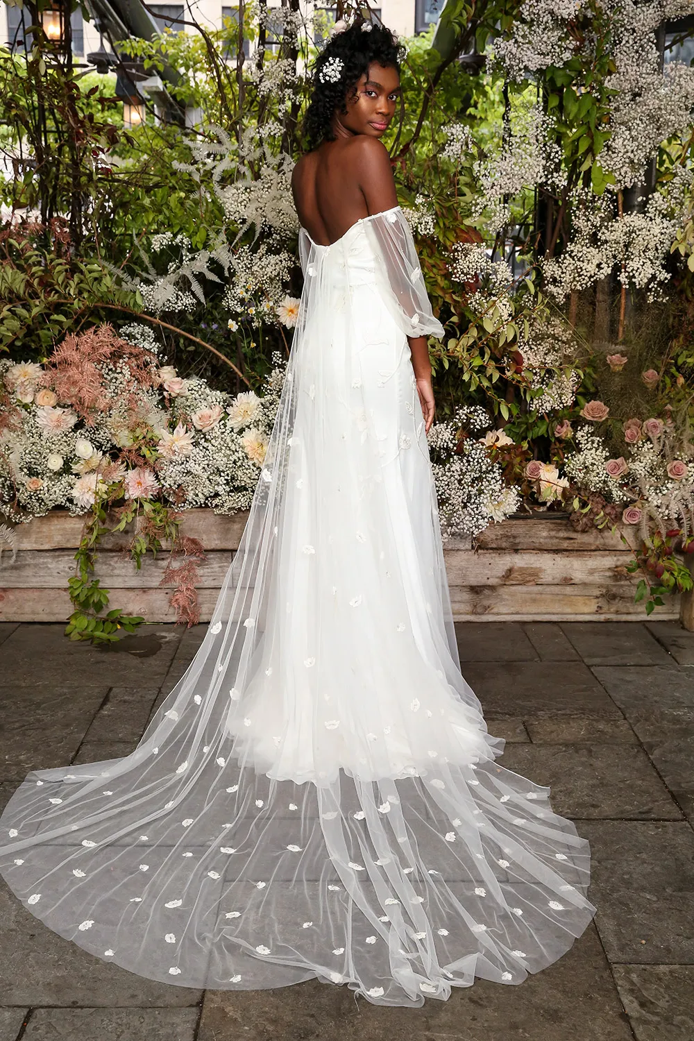 Alexandra Grecco Fall 2019 Bridal Collection. theweddingnotebook.com