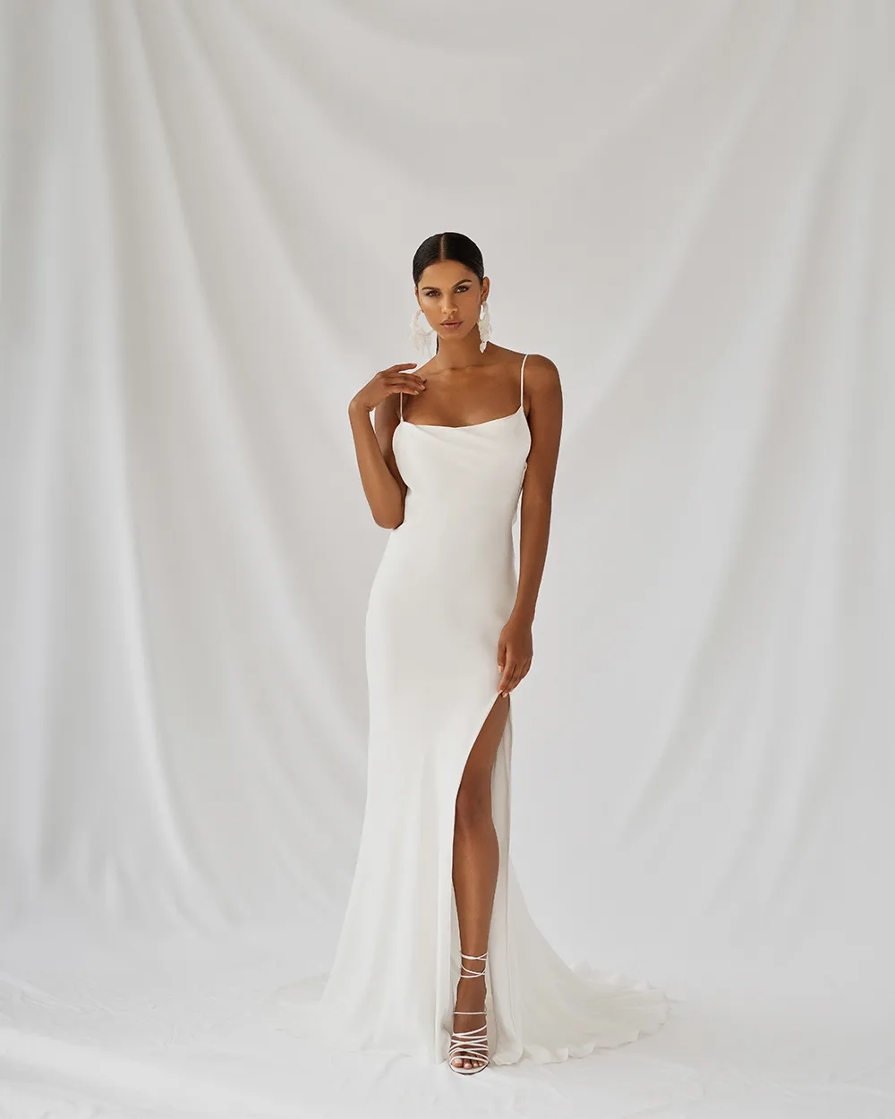 Alexandra Grecco Fall 2021 Bridal Collection. theweddingnotebook.com