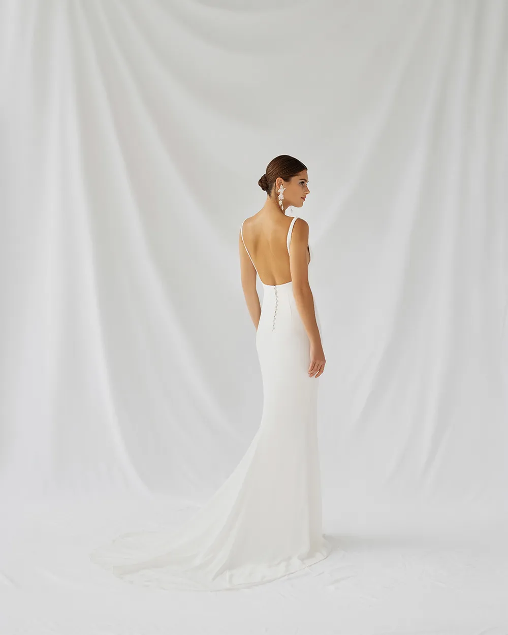 Alexandra Grecco Fall 2021 Bridal Collection. theweddingnotebook.com